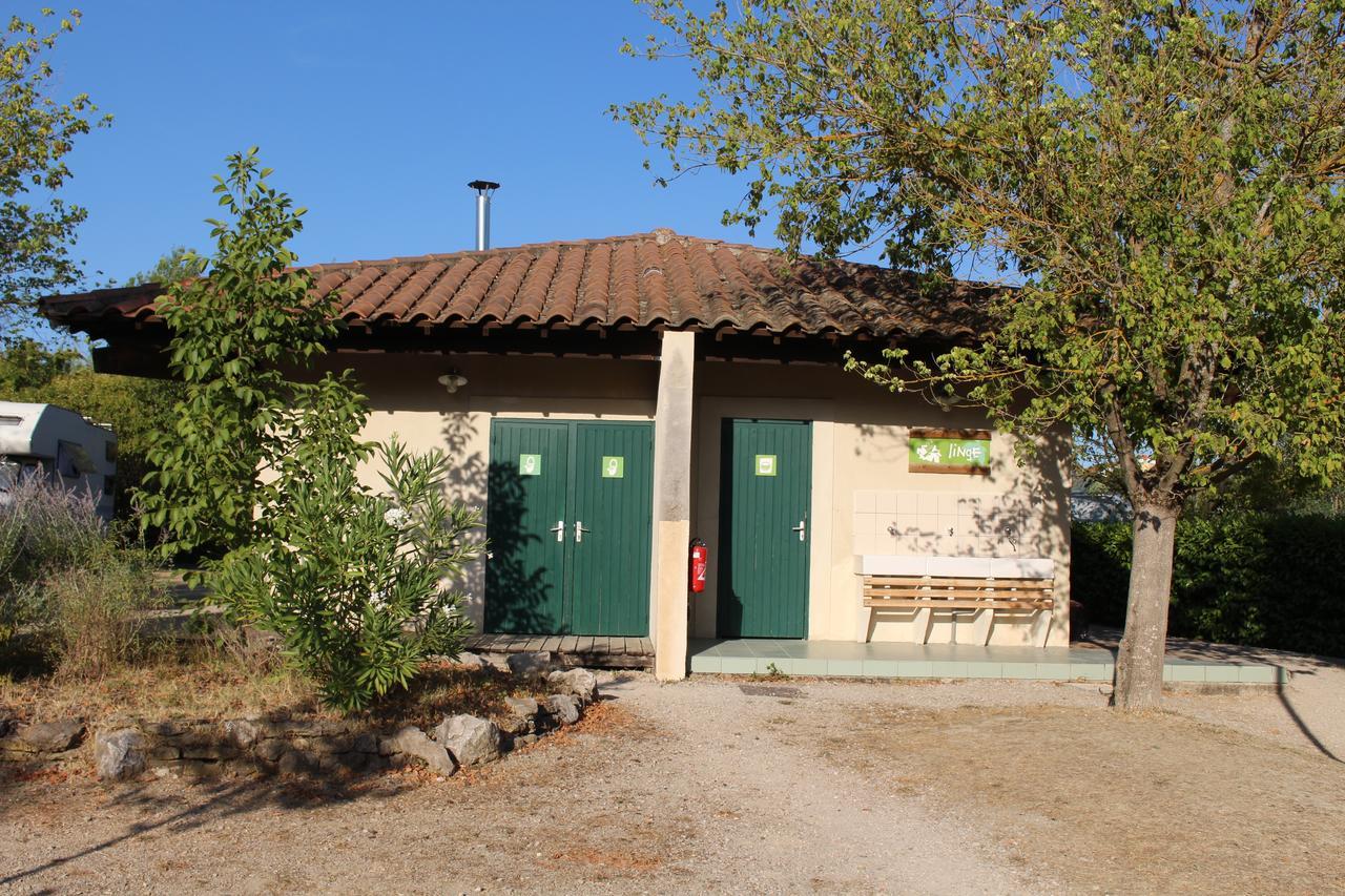 Camping Forcalquier Les Routes De Provence Otel Dış mekan fotoğraf