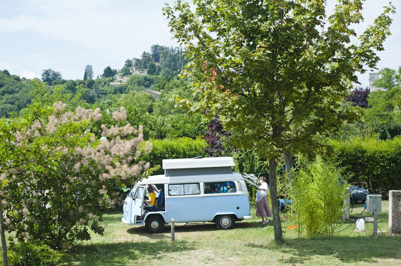 Camping Forcalquier Les Routes De Provence Otel Dış mekan fotoğraf