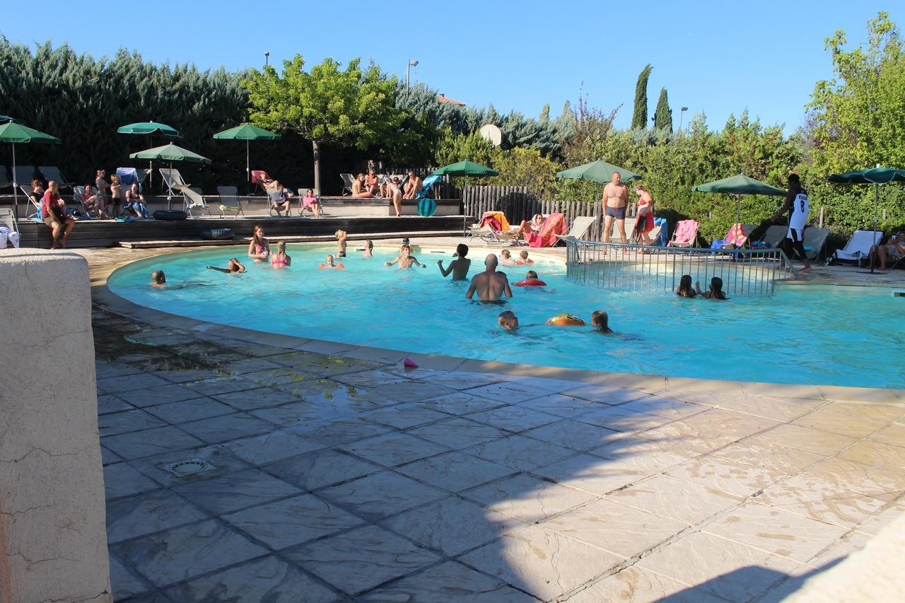 Camping Forcalquier Les Routes De Provence Otel Dış mekan fotoğraf