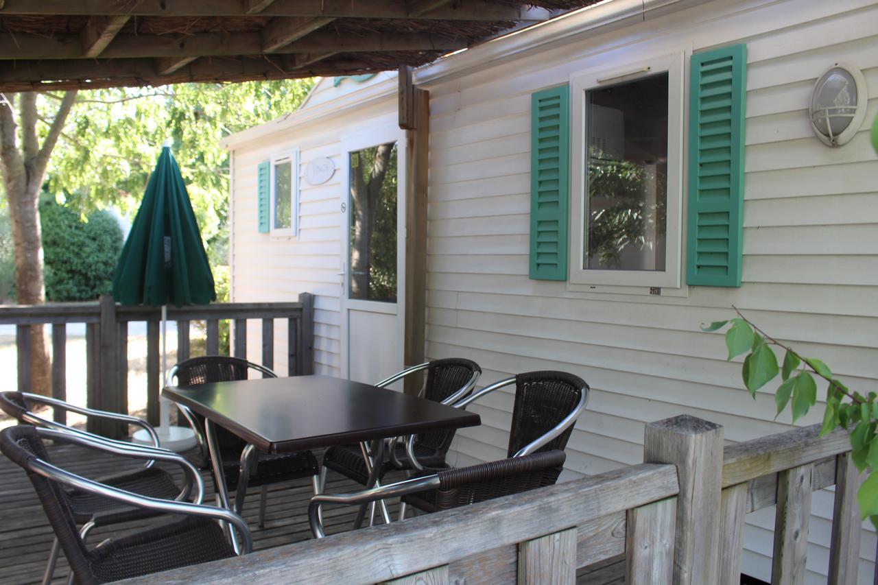 Camping Forcalquier Les Routes De Provence Otel Dış mekan fotoğraf